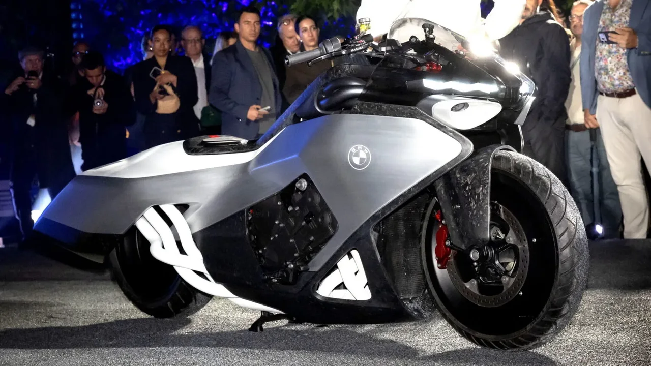 BMW, Vision K18, BMW Motorrad, motosiklet, konsept