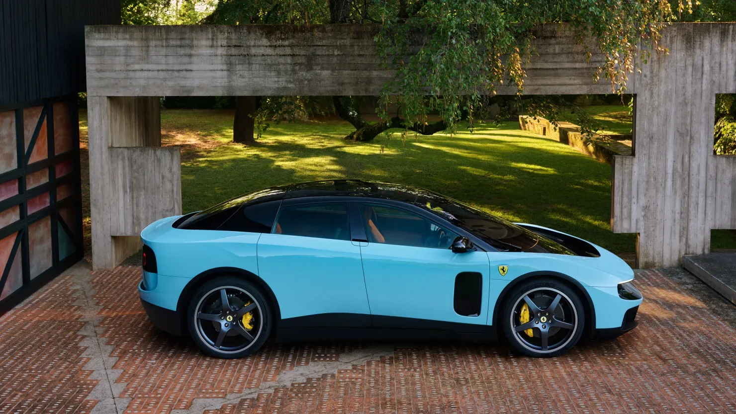 ferrari-luce-sonrasi-ferrari-hisseleri-dibi-gordu featured image
