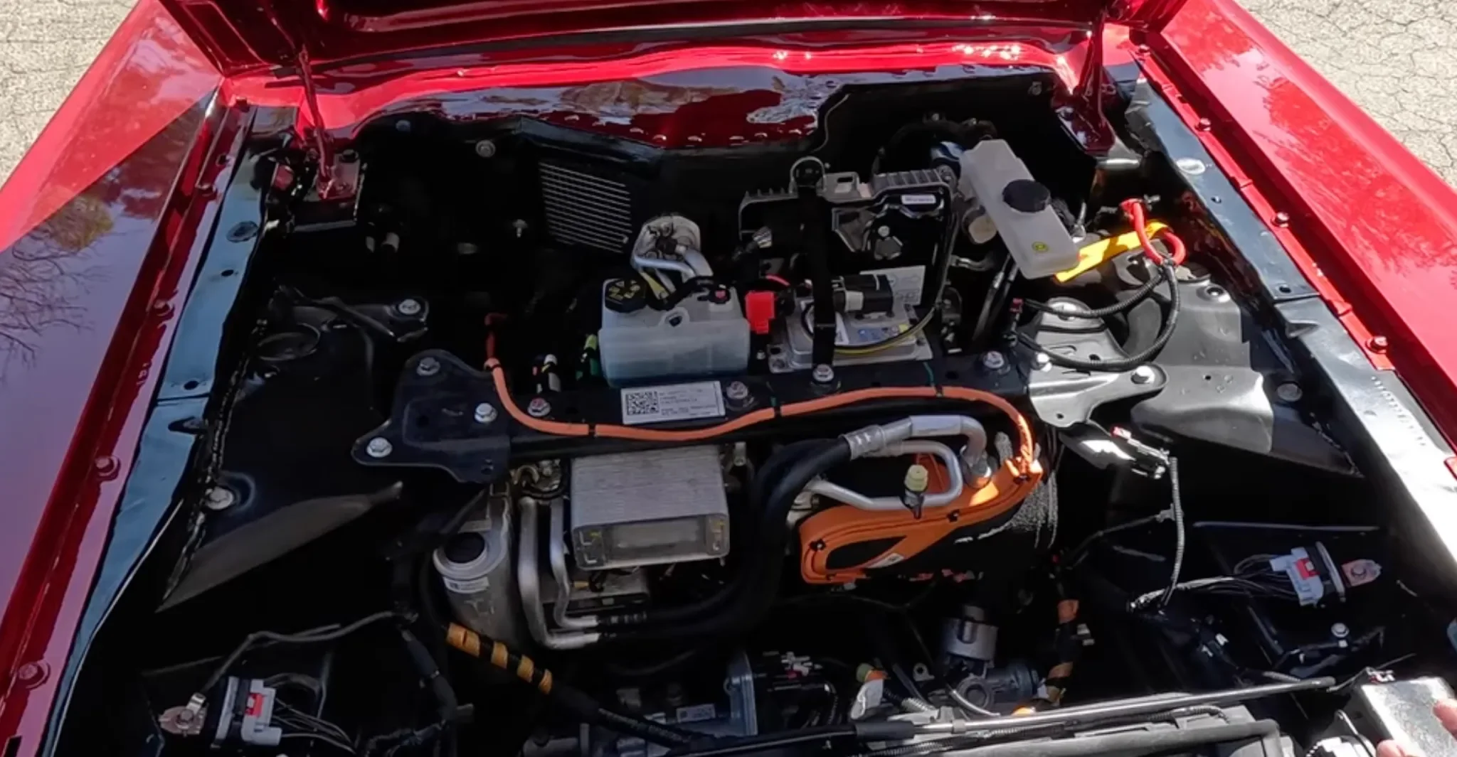 Tesla, Ford Mustang, elektrikli araç, FSD, otomobil dönüşümü
