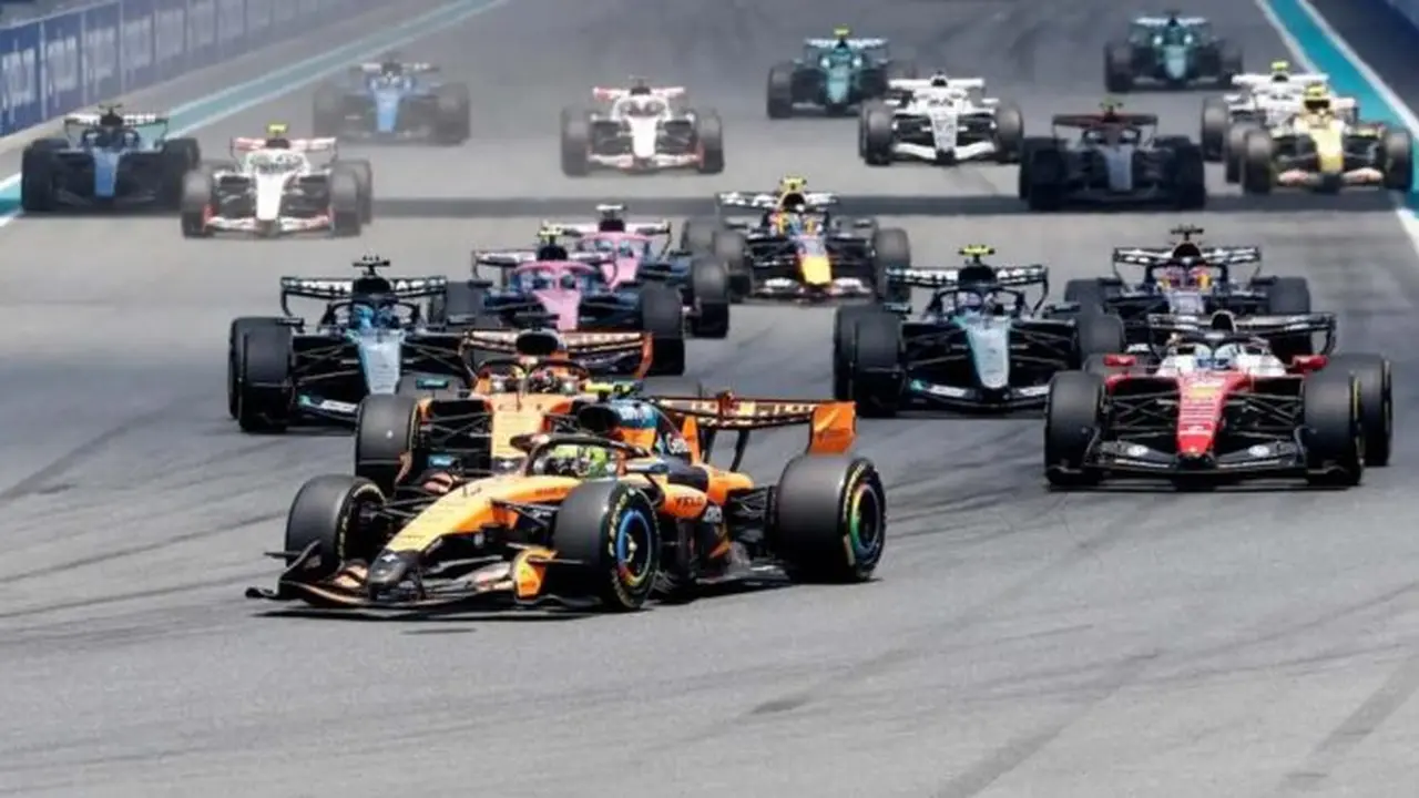 Formula 1 V8 Motorlara Geri Dönüş Yapacak
