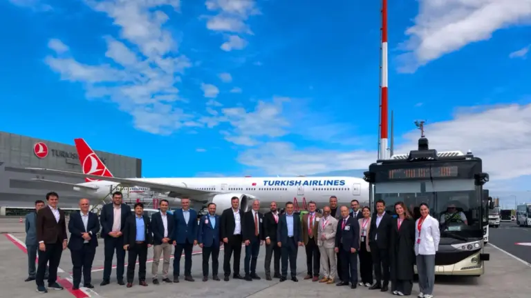 Karsan, Otonom e-ATAK, İGA İstanbul Havalimanı, Türk Hava Yolları, ADASTEC