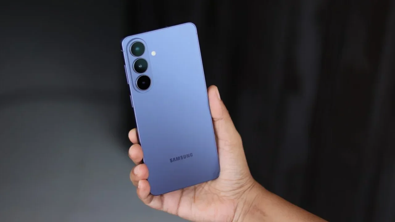 Samsung, Galaxy S27 Pro, akıllı telefon, teknoloji, ekran
