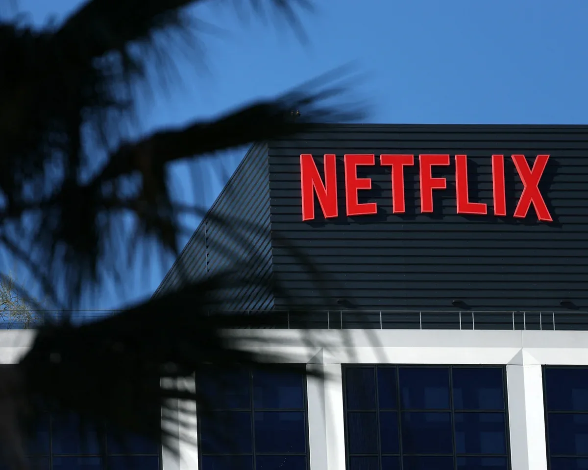 Netflix, Teksas, Ken Paxton, veri gizliliği, reklam