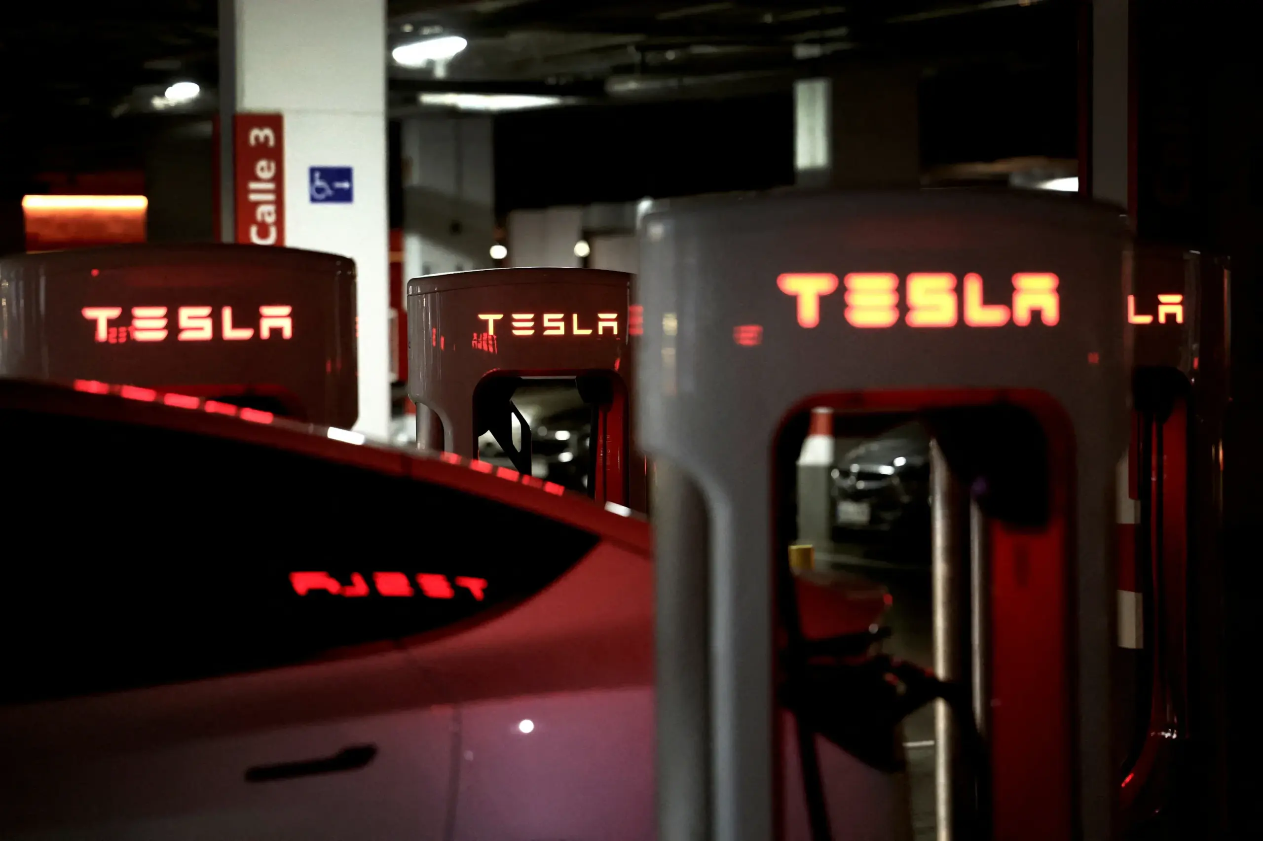 Tesla, FSD, Avrupa Birliği, Elon Musk, otonom sürüş