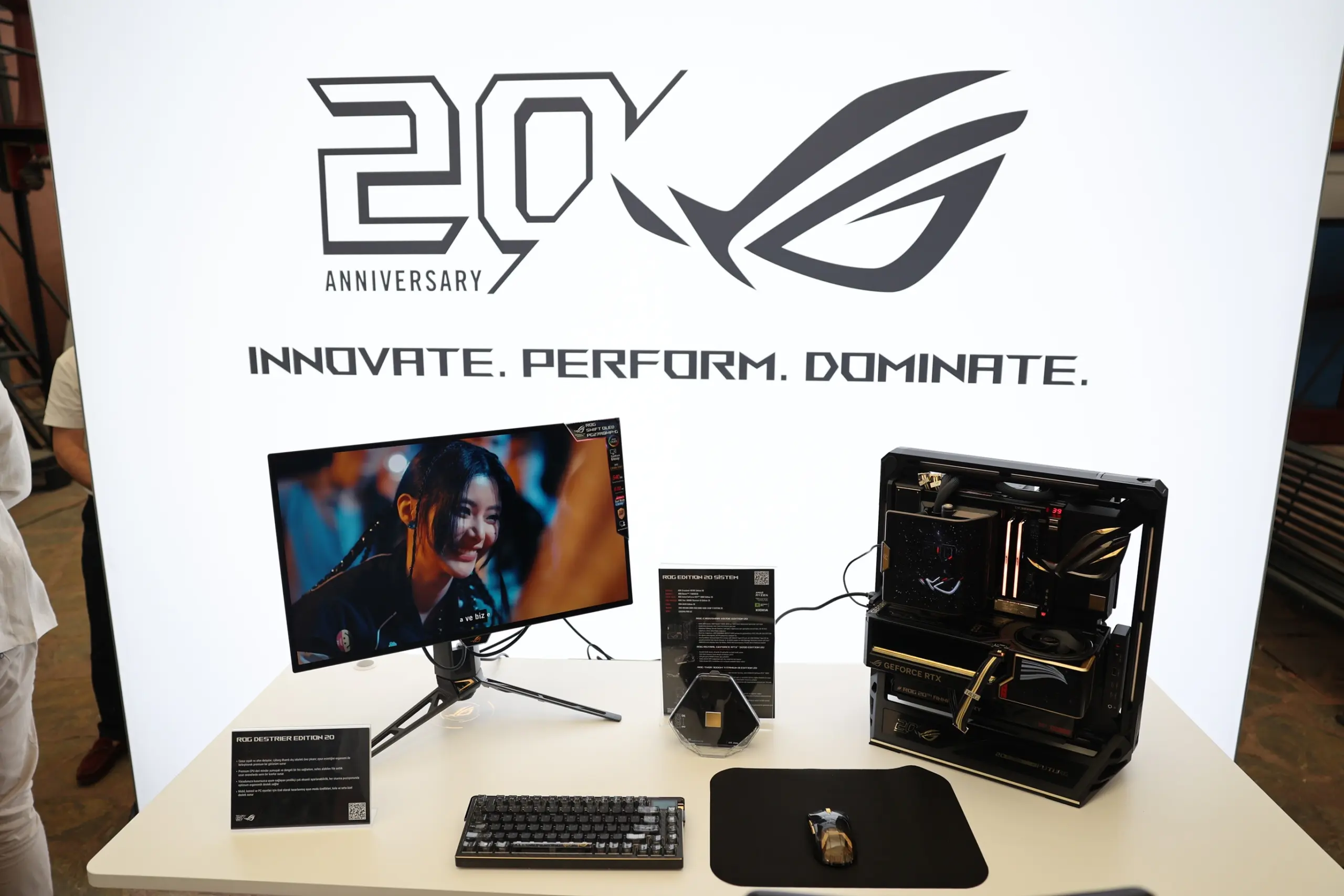 ROG 20. Yılını Türkiye’de Kutladı! 20. Yıla özel Edition 20 Koleksiyonu İlk Kez Sahneye Çıktı