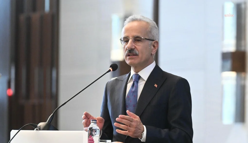 Discord, Abdulkadir Uraloğlu, erişim engeli, Ulaştırma ve Altyapı Bakanlığı, sosyal medya