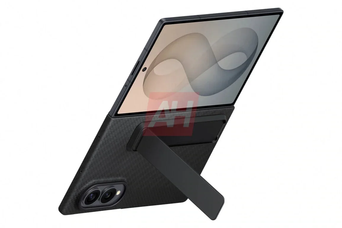 Samsung, Galaxy Z Fold 8, Galaxy Z Flip 8, akıllı telefon kılıfları, katlanabilir telefon