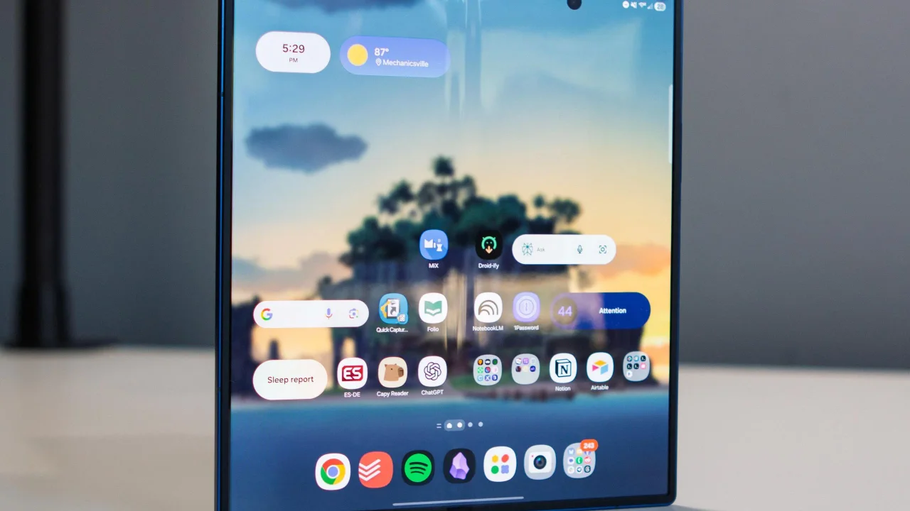 Samsung, Galaxy Z Fold8 Wide, katlanabilir telefon, akıllı telefon, teknoloji