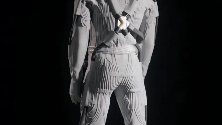 NASA, Prada, Axiom Space, Artemis IV, uzay kıyafeti