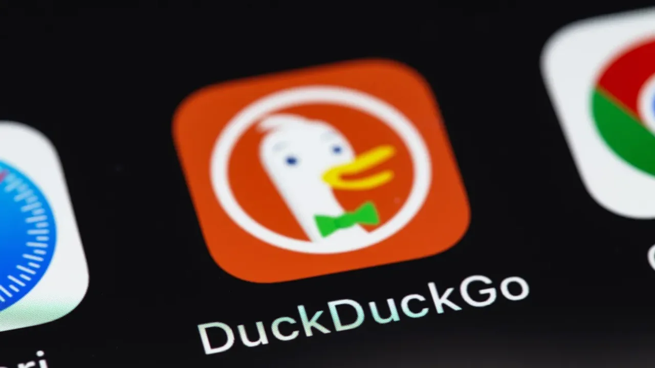 DuckDuckGo, Yapay Zeka, Dezenformasyon, Arama Motoru, Teknoloji