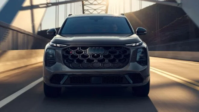 yeni-audi-q7-ve-sq7-tanitildi featured image