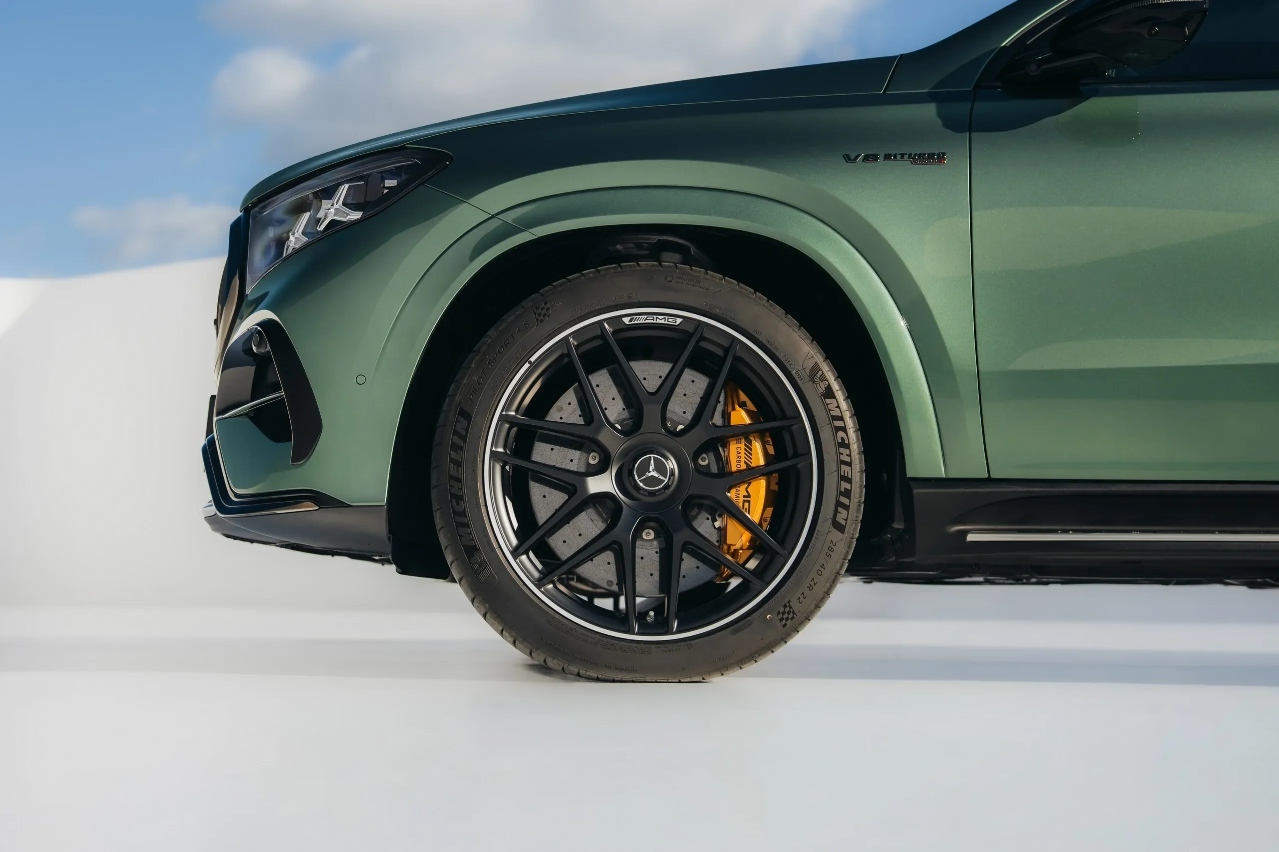 yeni-m177-evo-motorlu-mercedes-amg-gle-ve-gls-tanitildi featured image