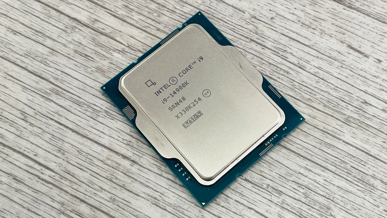 Intel’in Yeni Fiyat Stratejisi Hangi İşlemcileri Etkileyecek?