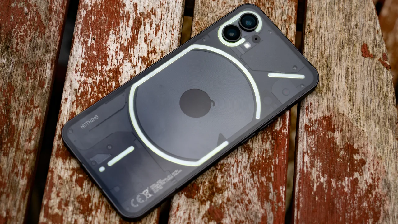 Nothing Phone 1 için Yolun Sonu: Güncelleme Kesildi