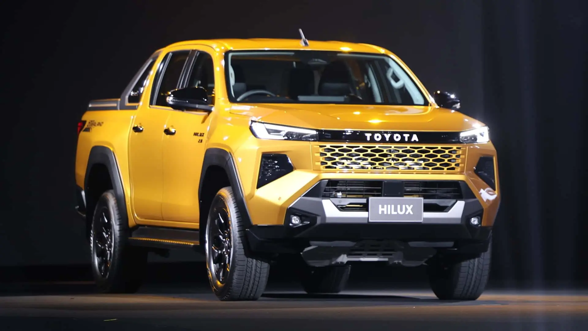 Toyota Hilux Türkiye Fiyatları Açıklandı: İşte Lansman Fiyatları