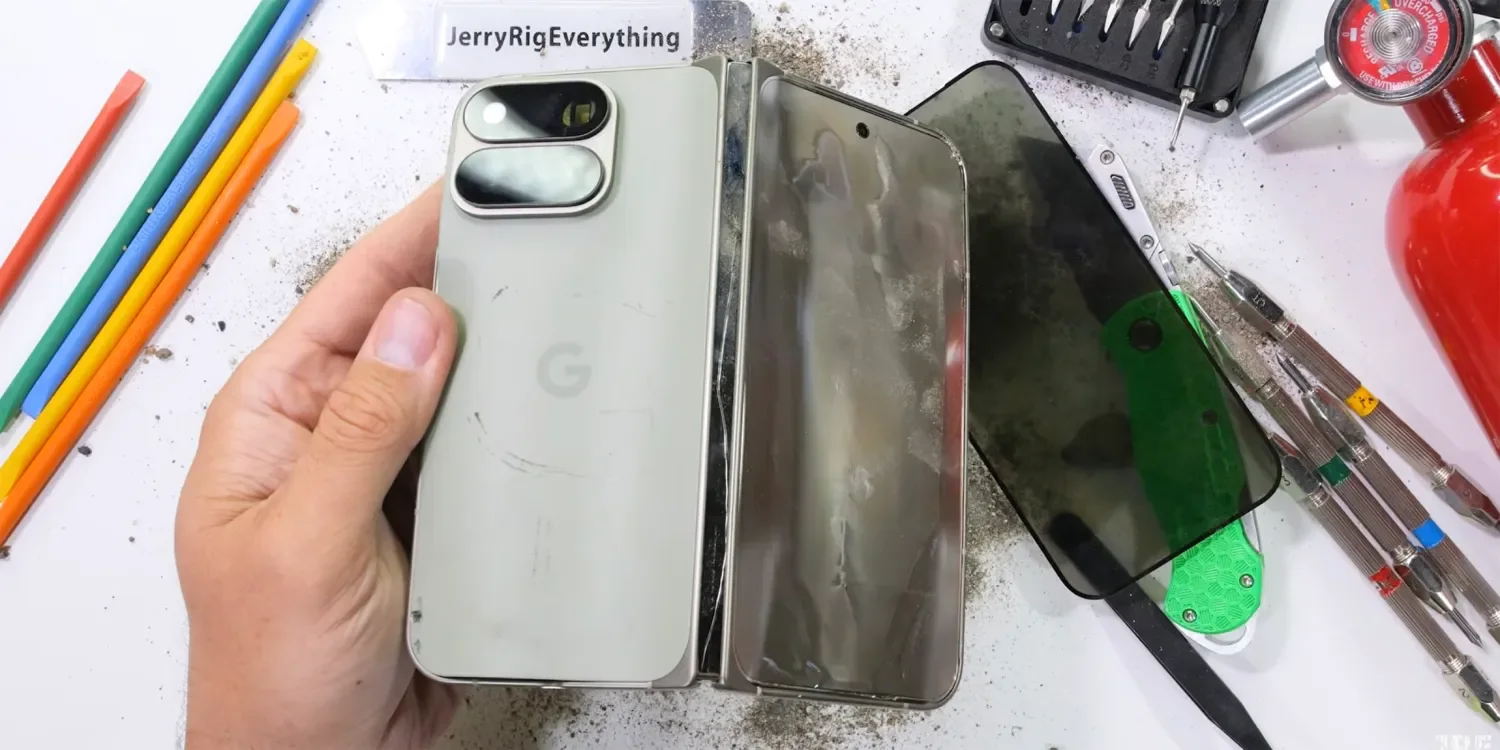 Pixel 11 Pro Fold Dayanıklılık Testinde Yine Sınıfta Kaldı — Google katlanabilir telefon, JerryRigEverything testleri, Pixel 11 Pro Fold özellikleri, katlanabilir ekran sorunları