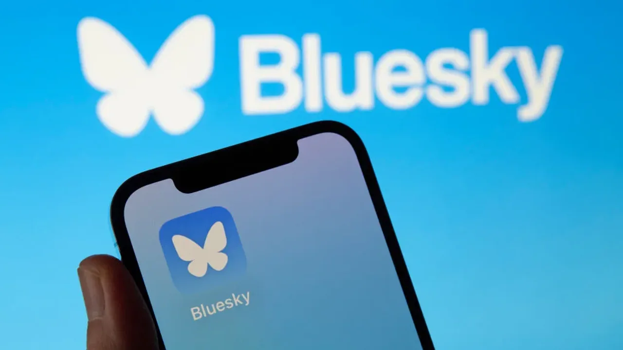 Sosyal Ağlarda Rekabet: Bluesky Kan Kaybederken Threads Büyüyor