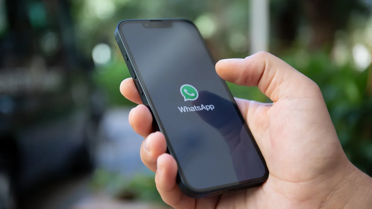 WhatsApp’ta Sabitlenmiş Mesajları Kaçırma Devri Bitiyor