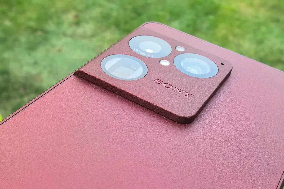 xperia-1-viii-satislari-yukseliste-sony-sevilen-ozellikleri-koruyacak featured image