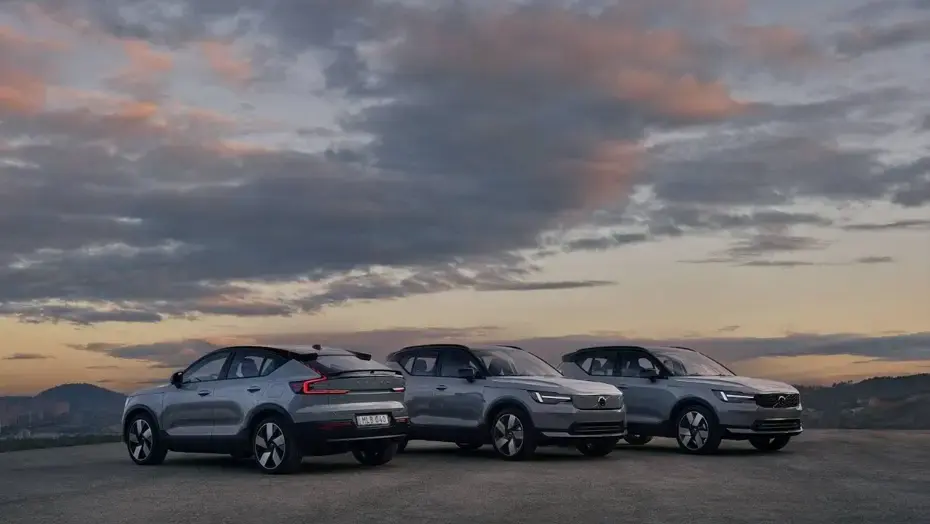 Volvo’dan Üçlü Yenilenme: Makyajlı XC40, EX40 ve EC40 Resmi Olarak Tanıtıldı