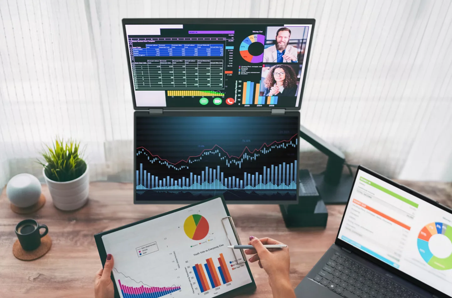 Acer'dan Üç Ekranlı Taşınabilir Monitör Çözümü — Acer üç ekranlı taşınabilir monitör, taşınabilir monitör modelleri, Acer PD163Q-P3 özellikleri, üç ekranlı monitör kurulumu, dizüstü bilgisayar ekran genişletme