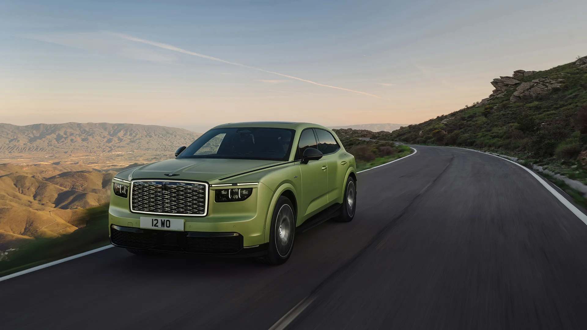 Bentley Torcal Tanıtıldı: 876 Beygirlik Elektrikli SUV — Bentley Torcal elektrikli SUV, Bentley elektrikli araç, Bentley Torcal özellikleri, lüks elektrikli otomobiller, Porsche PPE platformu