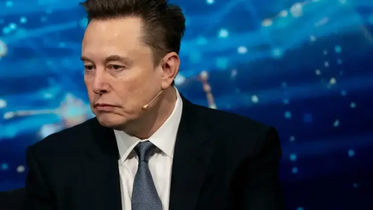 Elon Musk: Grok Anthropic'in Gerisinde — Grok yapay zeka modeli, xAI çalışmaları, Anthropic rekabeti, yapay zeka modelleri, Elon Musk açıklamaları