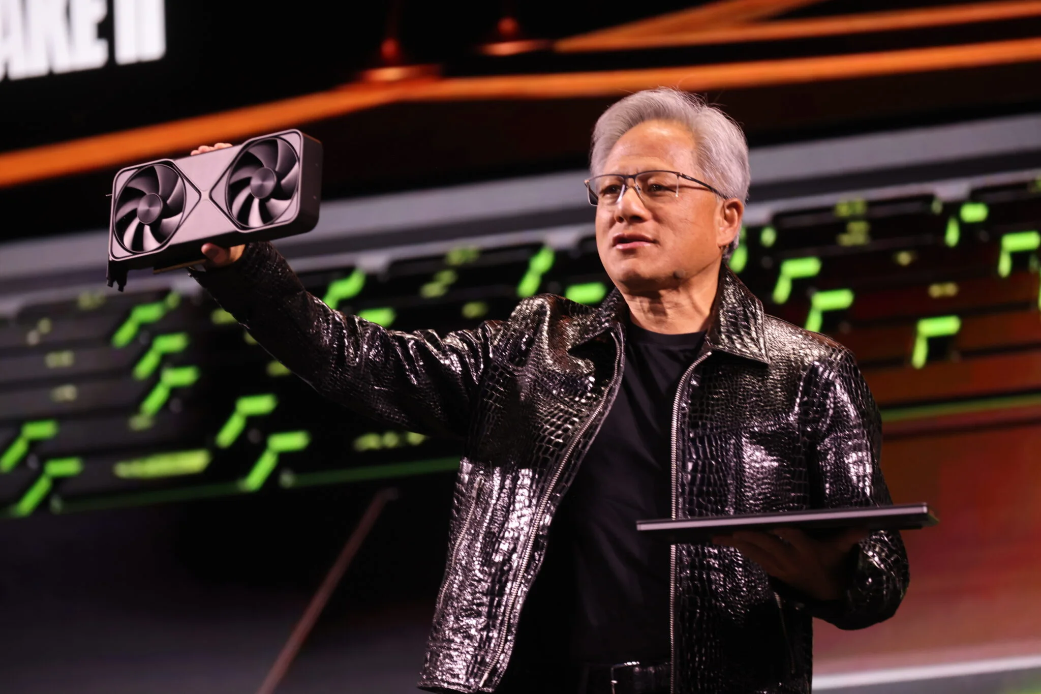 Nvidia'dan Devasa Büyüme Hedefi: Satışlar İkiye Katlanacak — Nvidia çip satışları, Jensen Huang açıklamaları, yapay zeka çipleri, Nvidia gelir beklentisi, Blackwell ve Rubin mimarileri