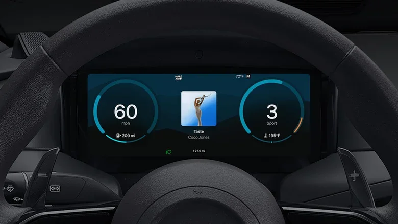 Otomotiv Dünyasında Apple CarPlay Krizi: İşte Nedenleri — Apple CarPlay desteği, General Motors Android Automotive, araç içi bilgi eğlence sistemleri, elektrikli araç yazılımları, CarPlay Ultra özellikleri