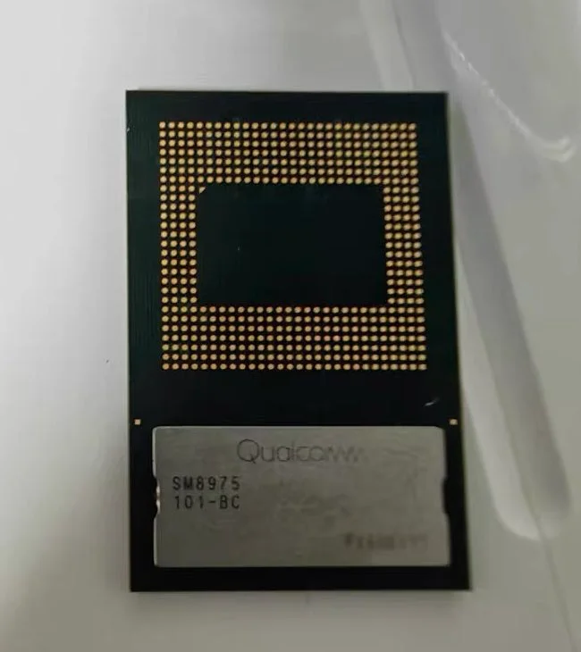 Snapdragon 8 Elite Gen 6 Pro Yonga Setinin Tasarımı Sızdırıldı — Qualcomm yeni yonga seti, mobil işlemci soğutma teknolojisi, TSMC 2nm mimarisi, LPDDR5X RAM desteği