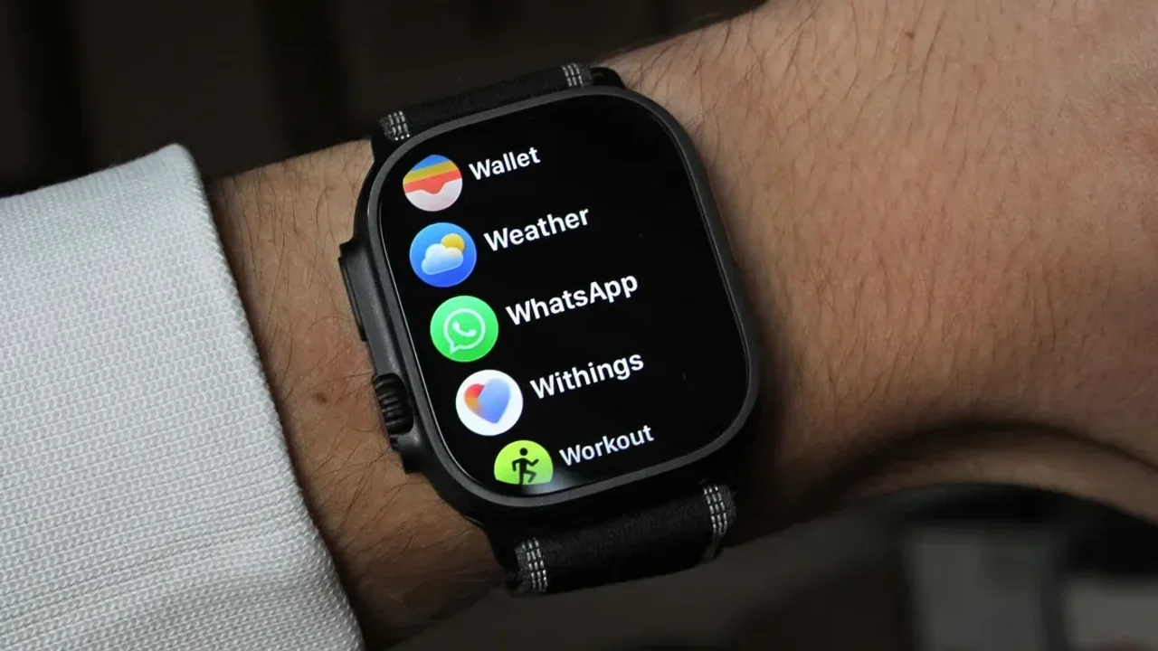 WhatsApp Apple Watch Uygulamasına Tam Emoji Desteği Geldi