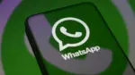 WhatsApp Mesaj Menüsü Yenileniyor: İşte Yeni Tasarım — WhatsApp Liquid Glass tasarımı, WhatsApp iOS yeni arayüz, WhatsApp mesaj menüsü yeniliği, WhatsApp iOS beta özellikleri, WhatsApp şeffaf tasarım
