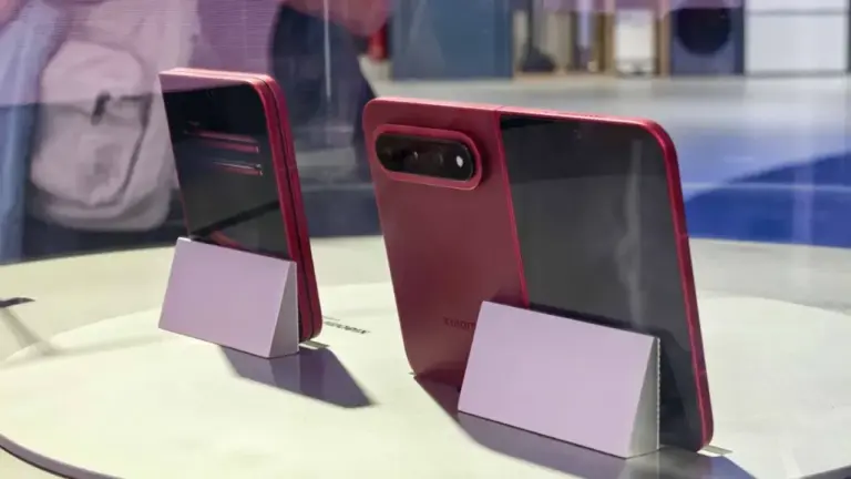 Xiaomi 18 Fold'un Onarım Fiyatları Belli Oldu: Düşürmek İstemezsiniz! — Xiaomi 18 Fold onarım fiyatları, katlanabilir telefon tamiri, Xiaomi 18 Fold yedek parça, Xiaomi 18 Fold anakart değişimi, Xiaomi 18 Fold ekran maliyeti