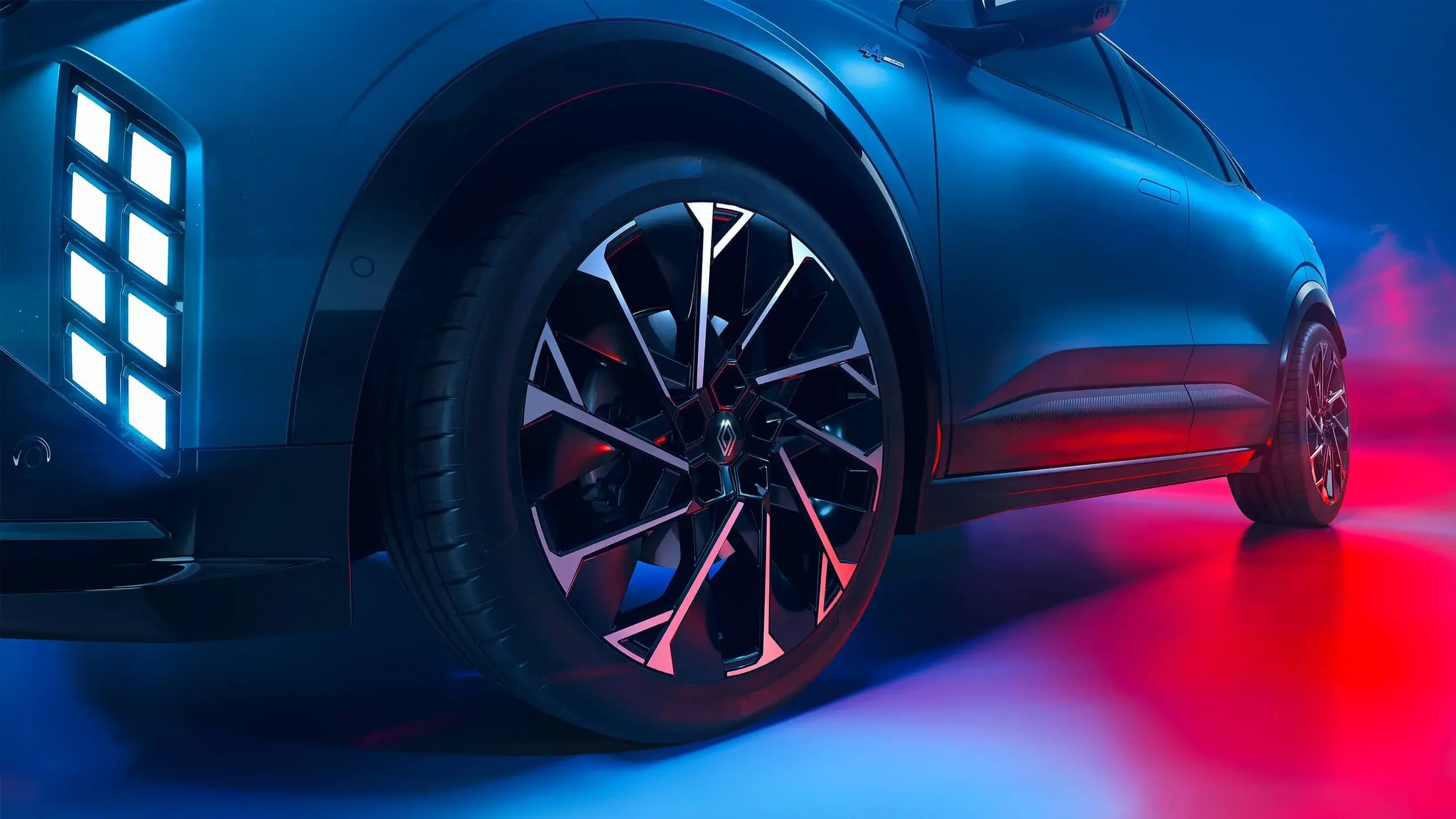 Yenilenen Renault Megane E-Tech'in Fiyatı Belli Oldu — elektrikli araç menzili, LFP batarya teknolojisi, Renault elektrikli modeller, Megane E-Tech fiyatı