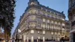 Apple Protestolar Yüzünden Mağazalarını Kapattı — Apple Paris mağazaları kapalı mı, Fransa protestoları son durum, Apple mağazaları yağmalandı mı, Paris protesto gösterileri, Apple hırsızlık önleme sistemi