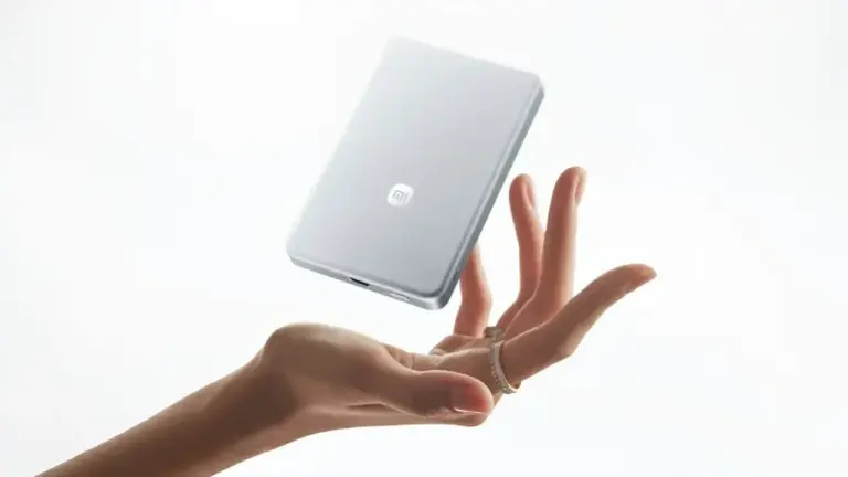 Xiaomi'den Ultra İnce 10000mAh Manyetik Power Bank — Xiaomi 10000mAh 45W manyetik power bank, silikon-karbon batarya teknolojisi, taşınabilir şarj cihazı, Xiaomi Youpin ürünleri, kablosuz şarj desteği
